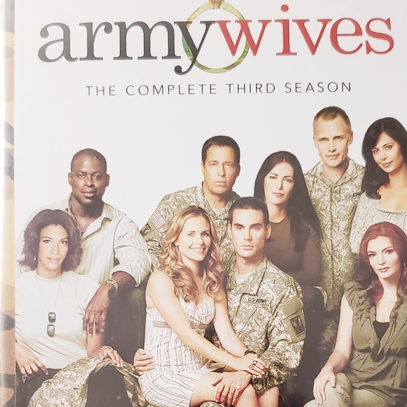 armywives -The complete third season DVD - Picture 2 of 3